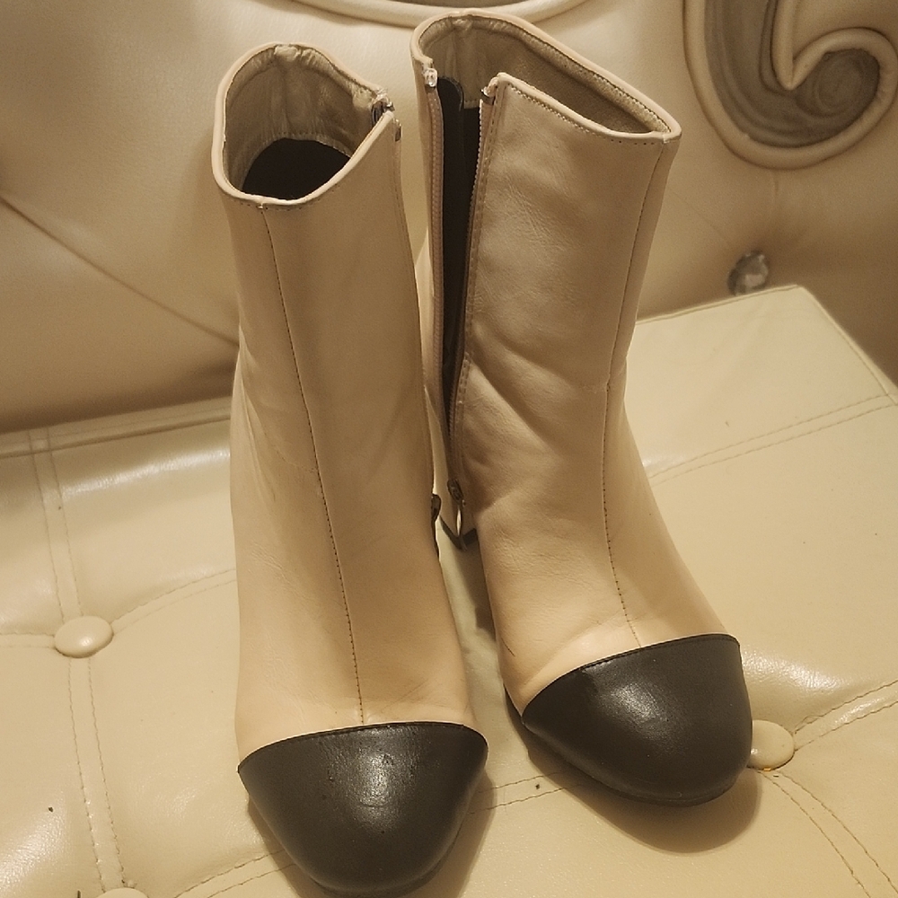 Elegant Cream and Black Women's Boots